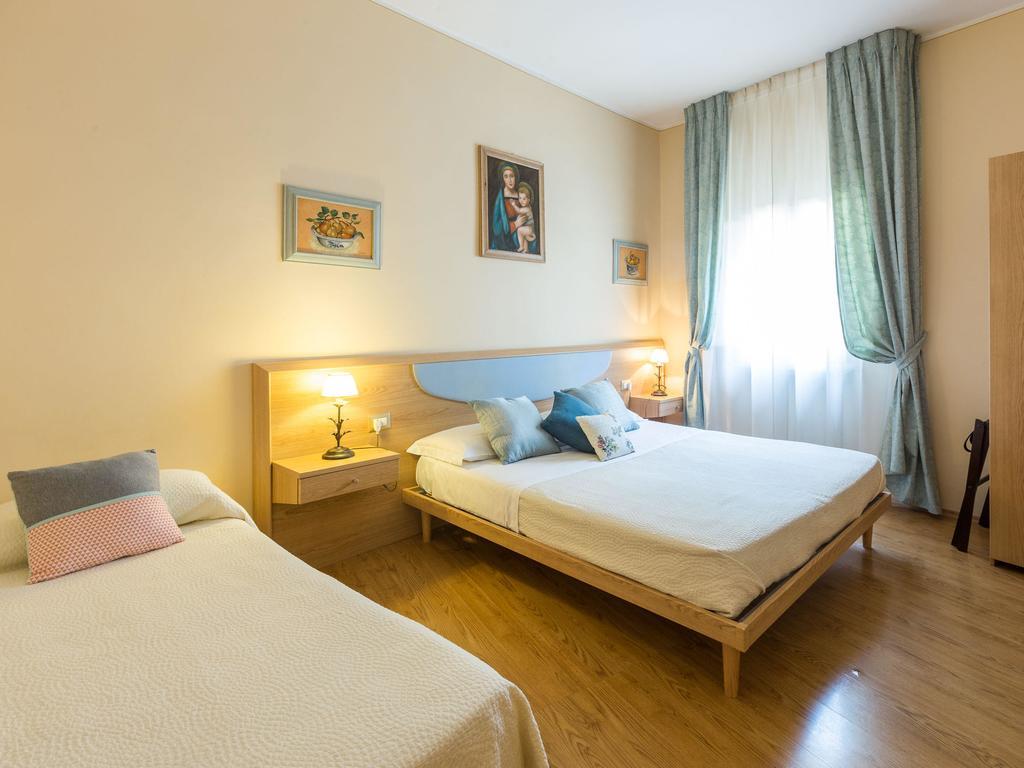 Hotel Lieto Soggiorno Assisi Bilik gambar